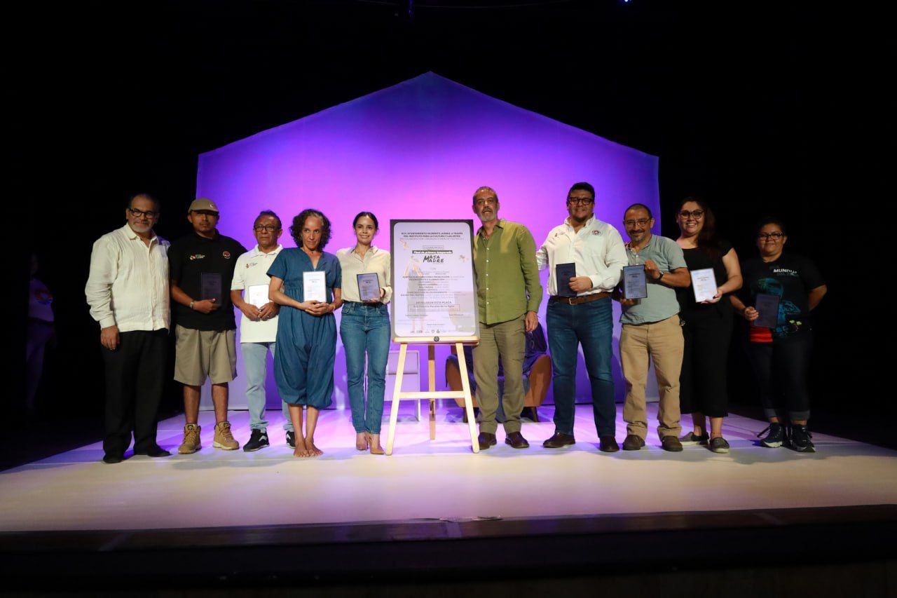 uploads/6/32/01 (95).Jpeg